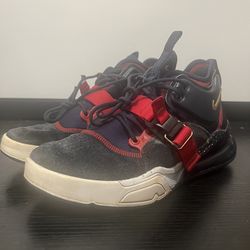 SIZE 8 MEN - Nike Air Force 270 Olympic