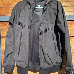 Nike Sportswear Premium Essentials Unlined Hoodie Windbreaker Jacket Size Small 