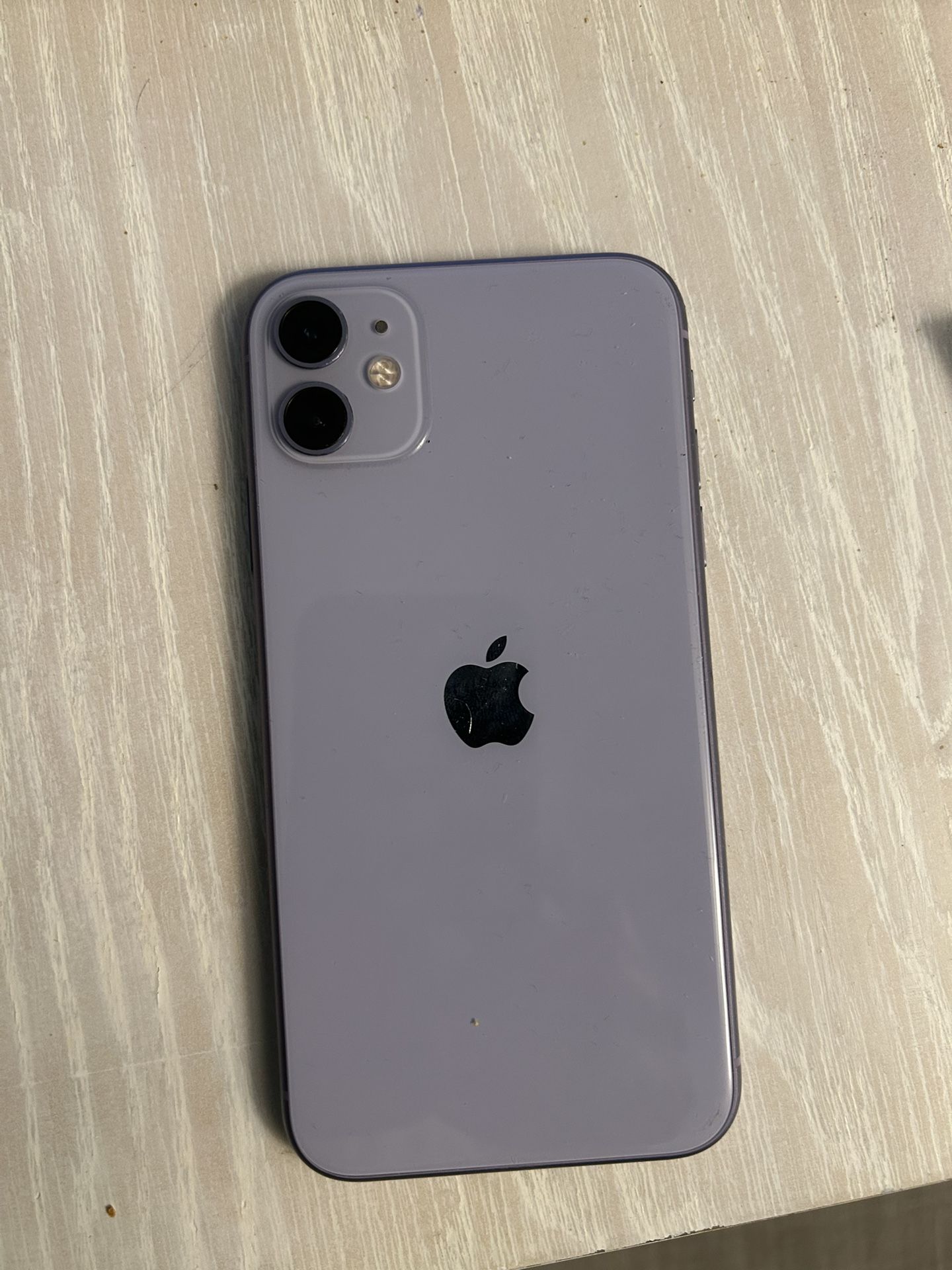 IPhone 11 64GB Unlocked Used