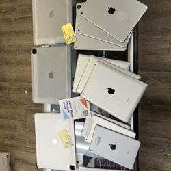 Apple iPad/mini/Air/pro/ Apple Pencil/ Apple Keyboard ($50 Down Take Home Today)