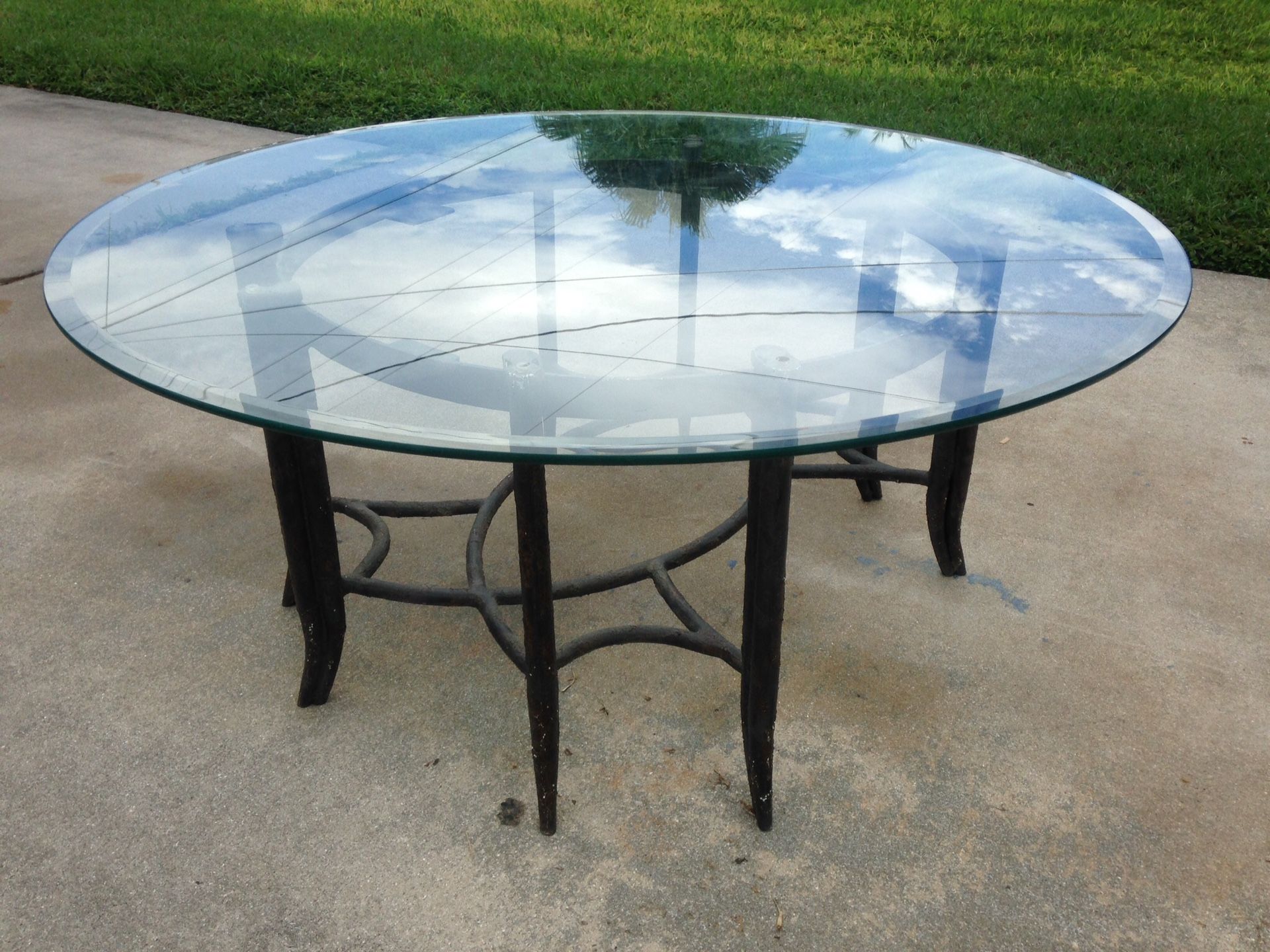 Iron and Glass Industrial style round Coffee Table
