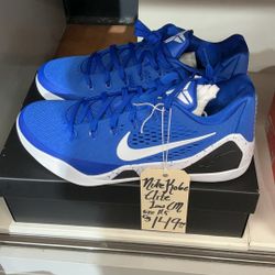 Nike Kobe elite low CM size 11 1/2 light brand new with box