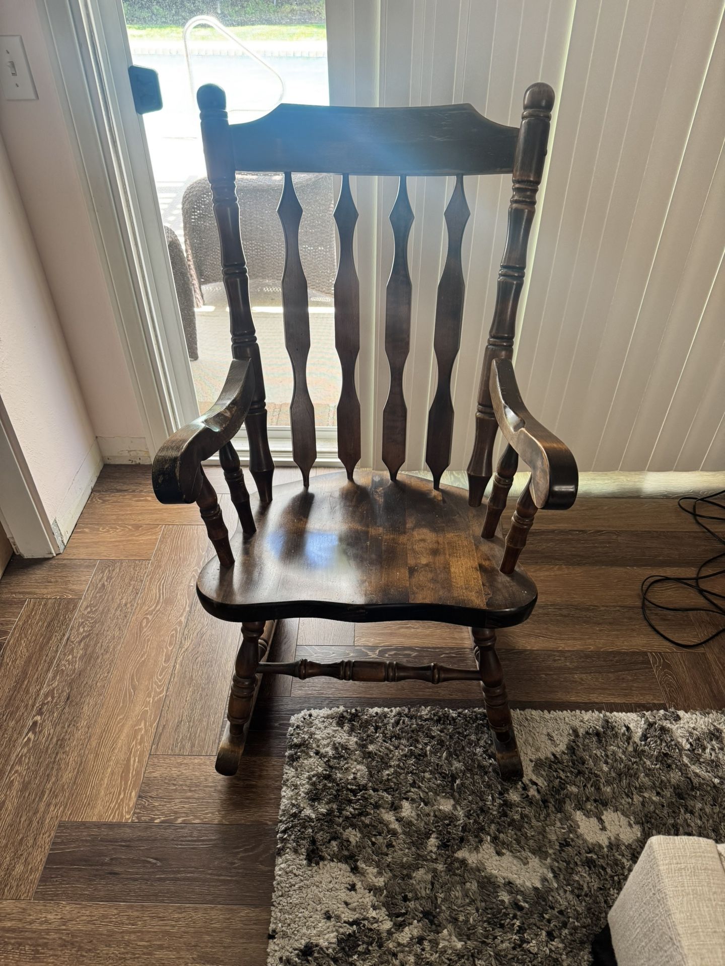 Wood Rocking Chair