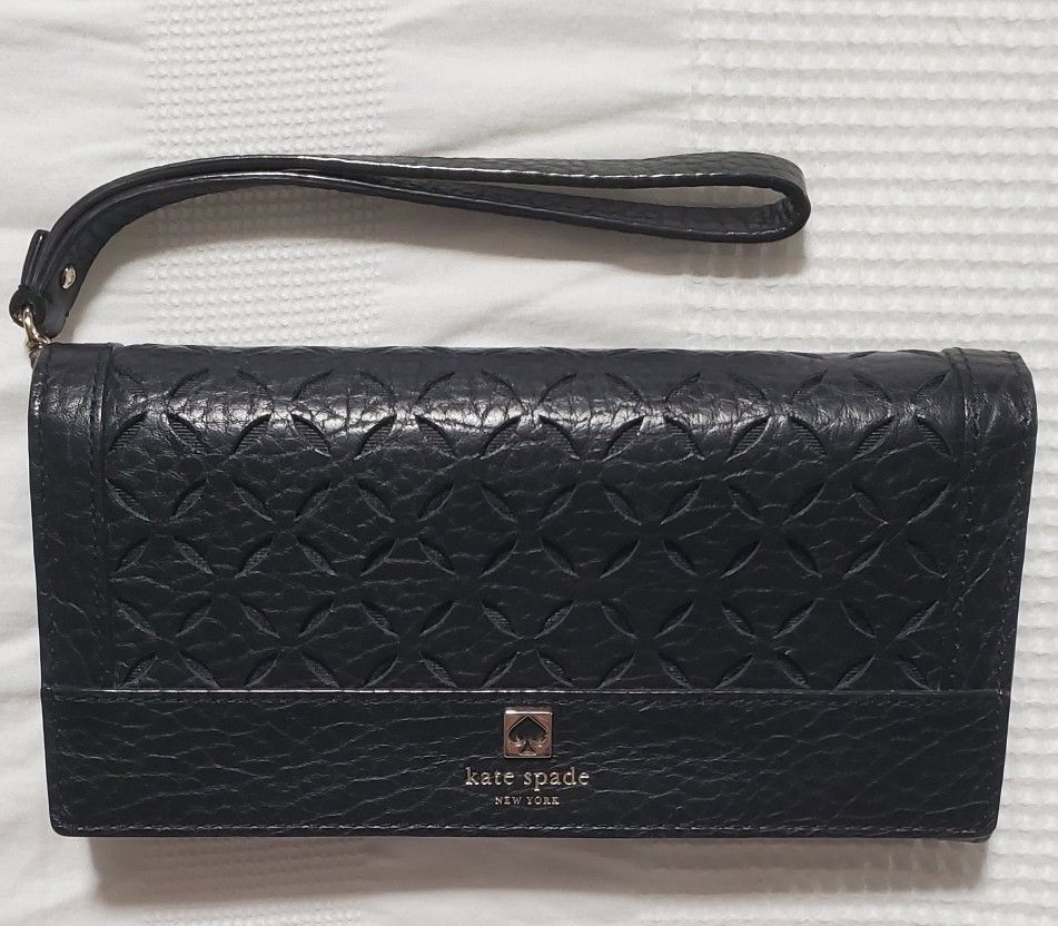 Kate Spade Wristlet Wallet