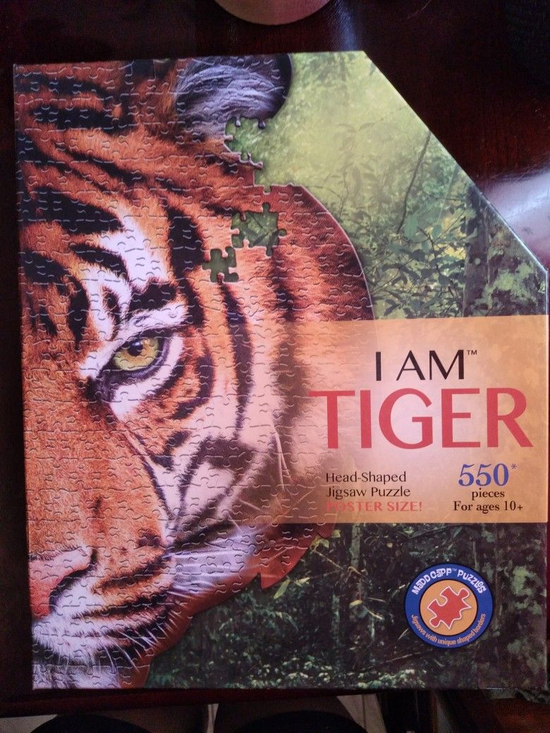 Unique Tiger Head Shaped Puzzle 550 Pcs