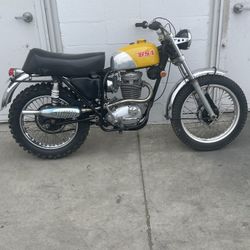 1969 BSA B44 