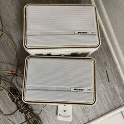 Bose 151 Indoor/Outdoor Speaker Pair (White)