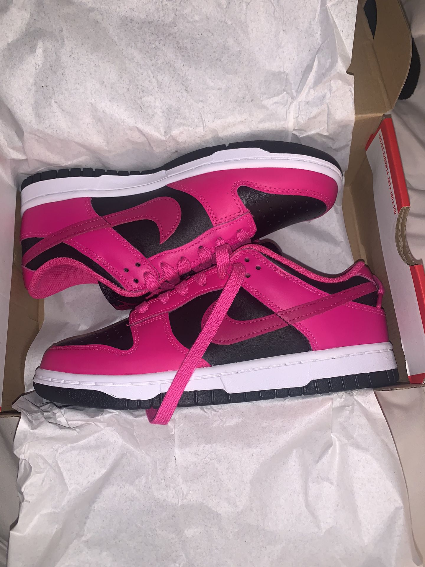 Nike Low Dunk Hot Pink 