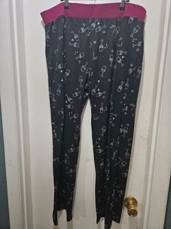 Ladies XL Black Serra Wine-Themed Pajama Pants