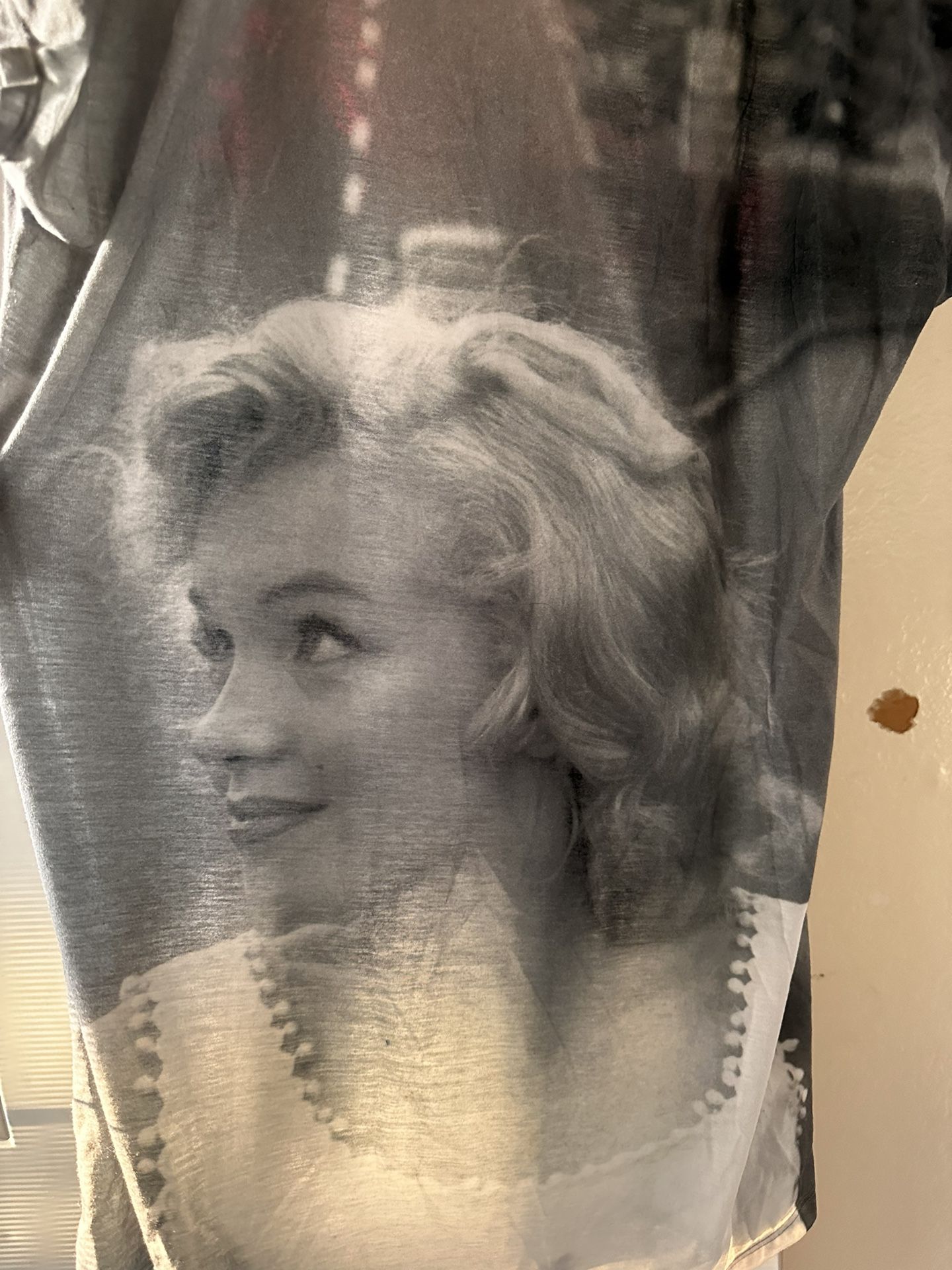 Marilyn Monroe pajama shirt size 1X