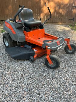 Z 246 HUSQVARNA MOWER