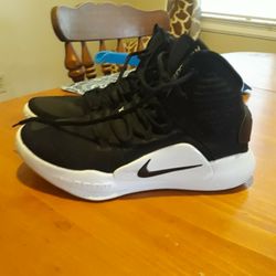 Nike Hyper Dunk 6 And A Half