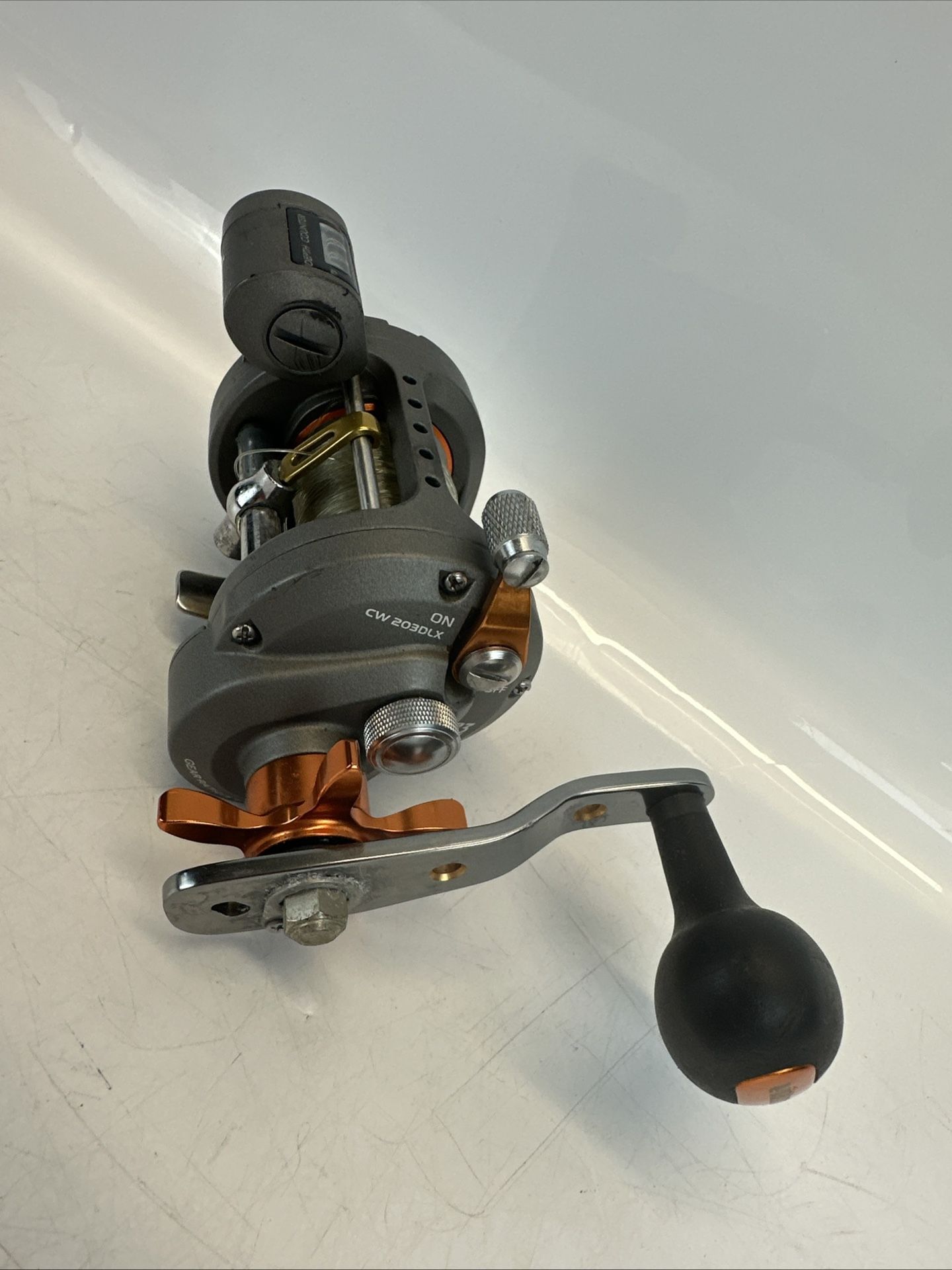 Okuma CW-203DLX Cold Water Star Drag Line Counter 5.1:1 Fishing Reel, Right Hand