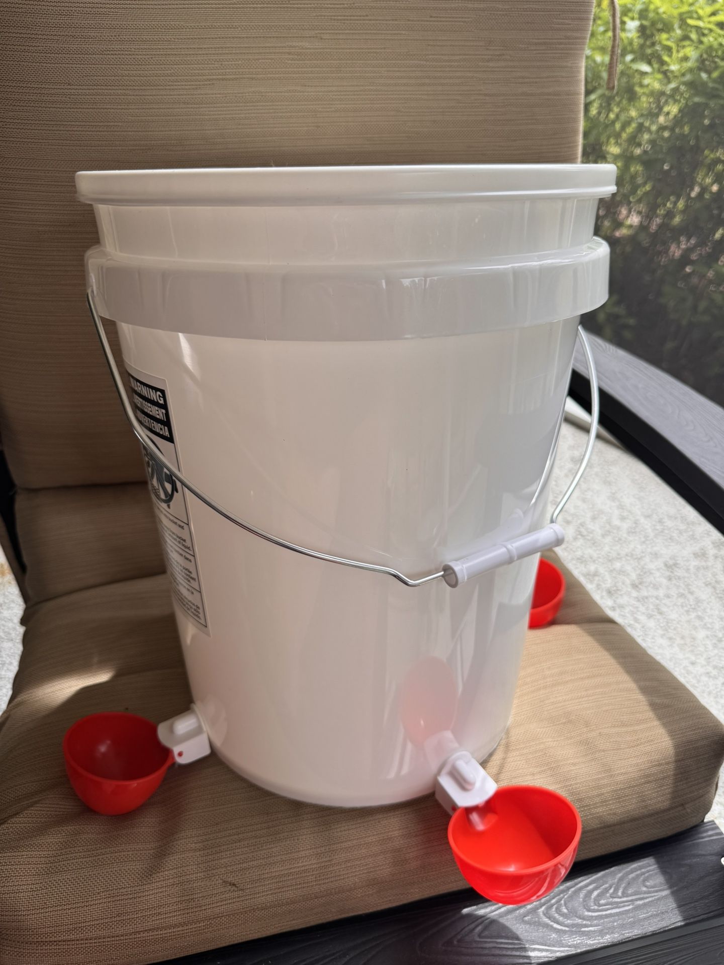 5gal Poultry Automatic Waterer NO MESS!