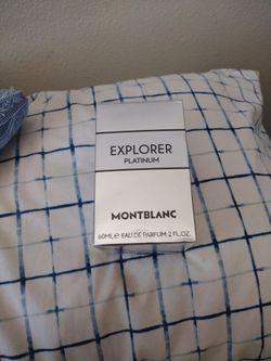 Explorer platinum Montblanc