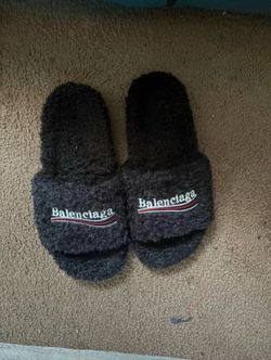 Balenciaga slides