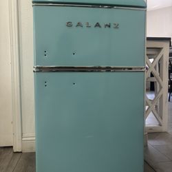 Mini Fridge BLUE 