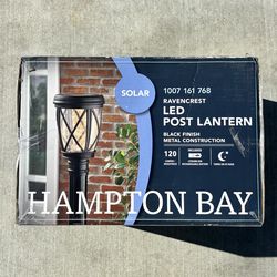Hampton Bay Ravencrest LED post lantern Black Finish