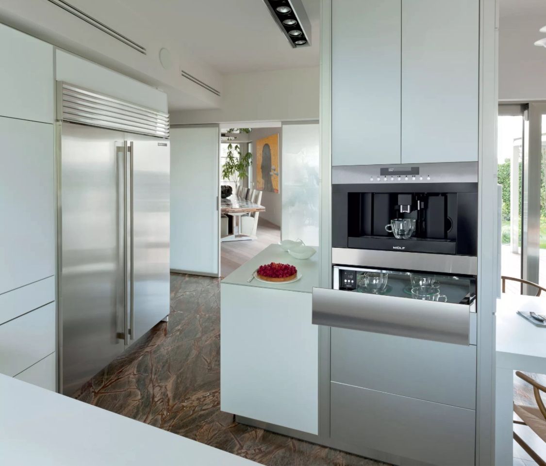 Wolf Built-In Coffee Machine – Model EC24S New 