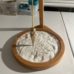 Sand Sea pendulum