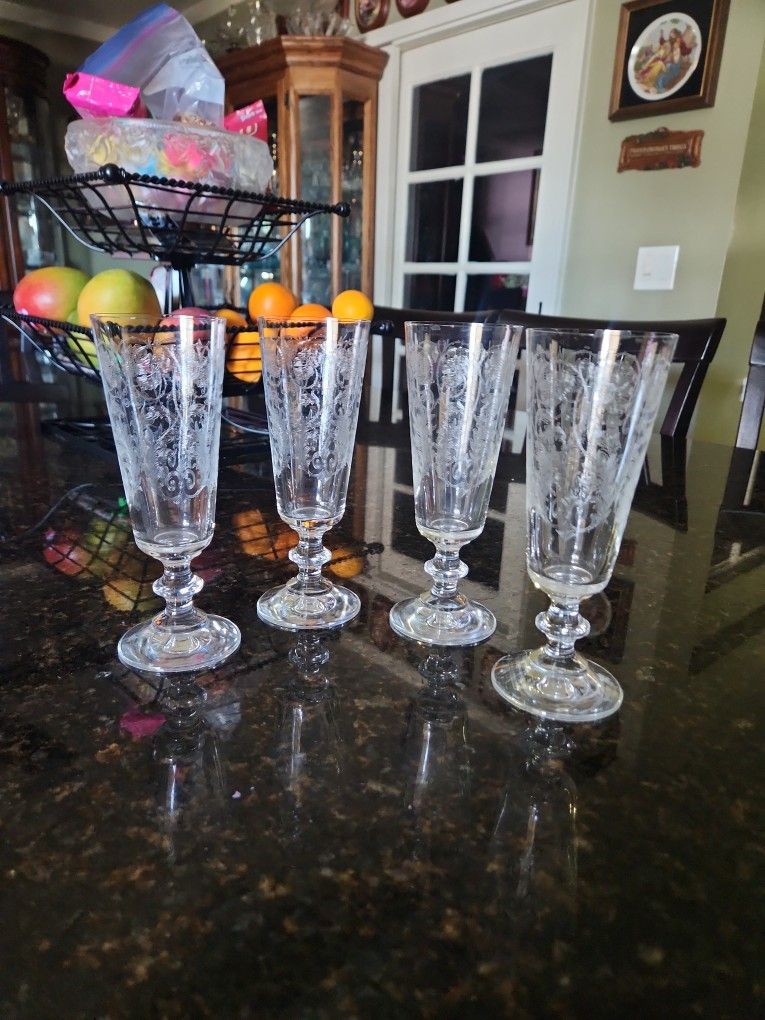4 Vintage Hand Crafted Martinis Glass Ware