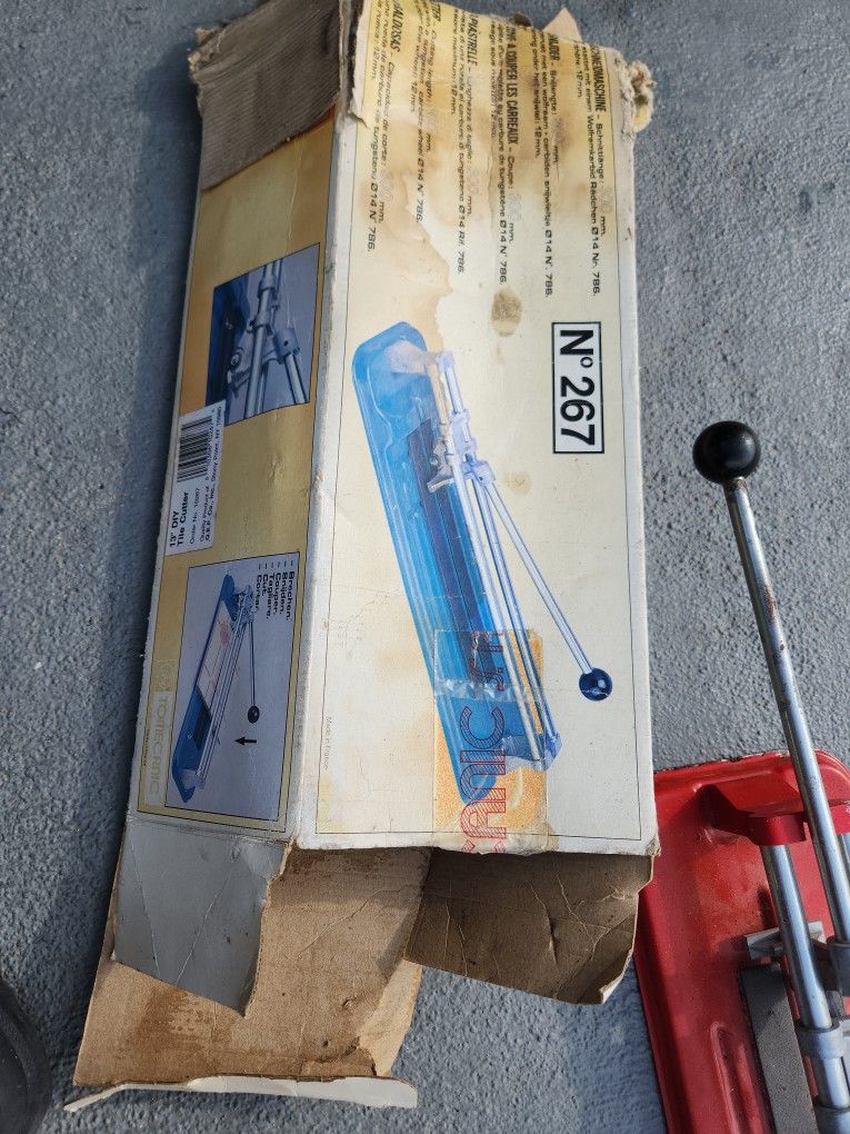 Tile Cutter 10 Dollars