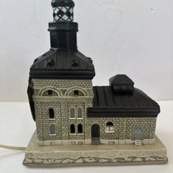 Lefton 1904 Toledo Harbor Lighthouse Lamp Historic American, 1994, DISCONTINUED