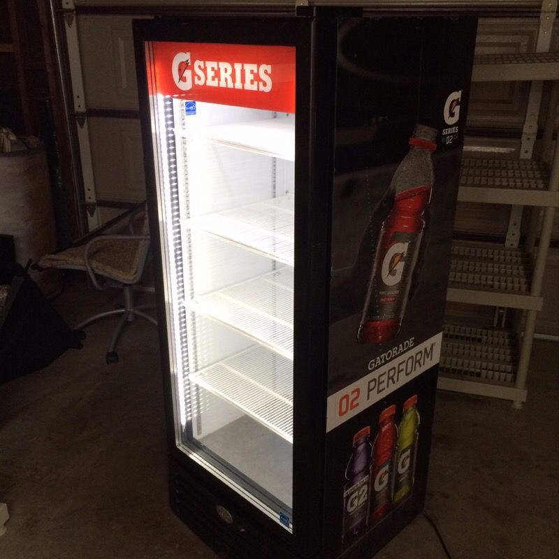 Gatorade g series cooler refrigerator Free delivery