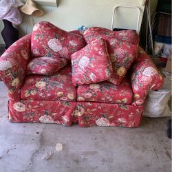 Love Seat With Pillows  $40?