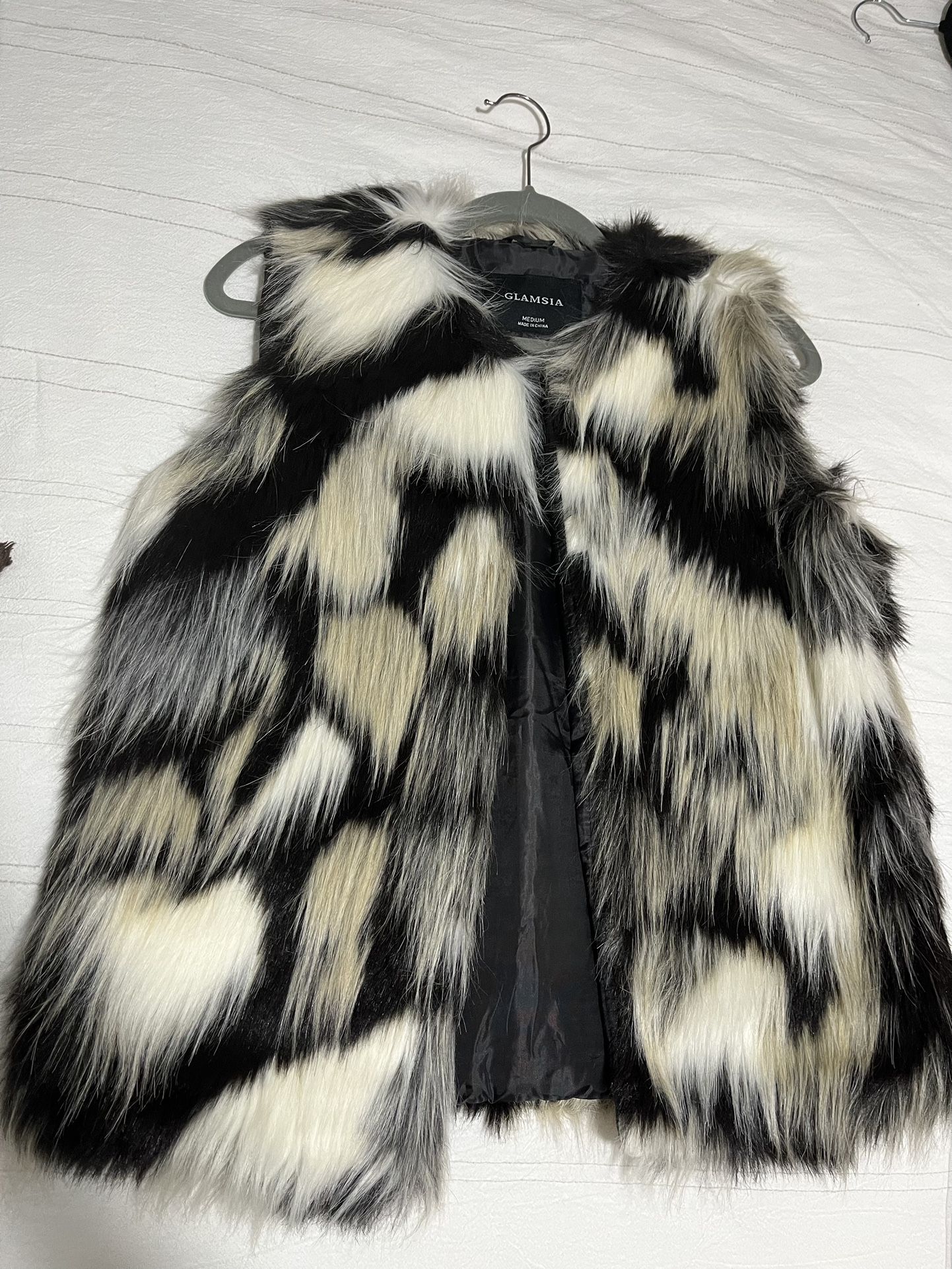 Fur Vest - Medium 