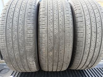 3 kumho crugen hp71 tires , 235/55/19