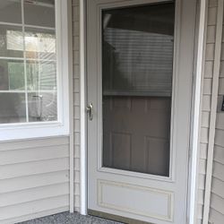 Metal Screen /Storm Door