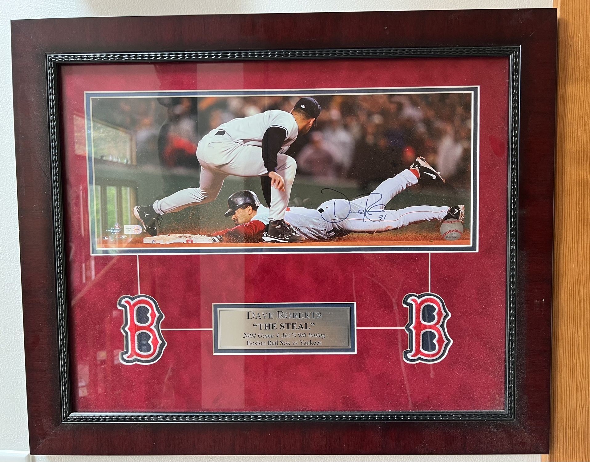 Dave Roberts “The Steal” 2004 Boston Red Sox vs New York Yankees Game 4 ALCS 9th Inning
