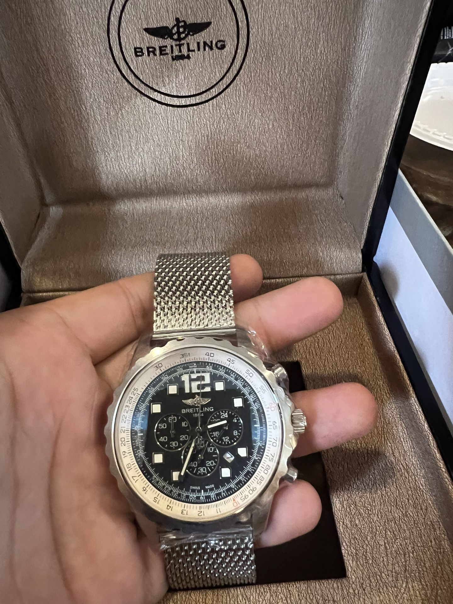 brand new watch never used display picture 1