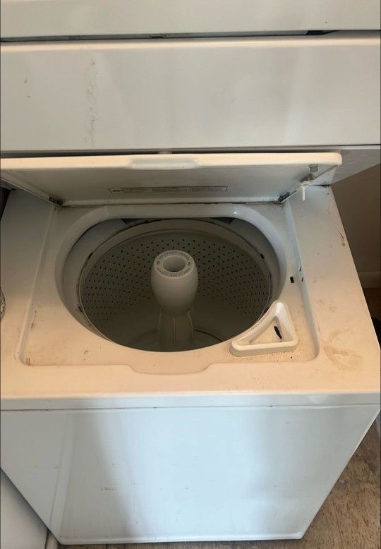 $275*Stackable 27"w