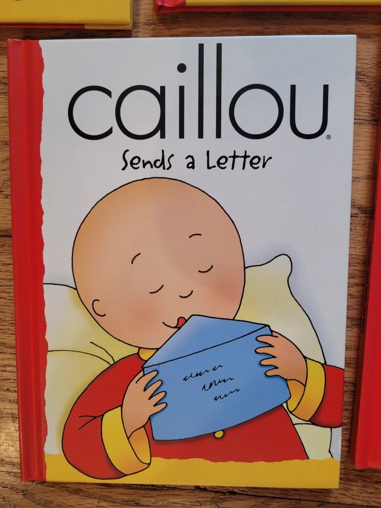 Caillou boxed set of 5 books age 3 and up for Sale in Bellevue, WA 