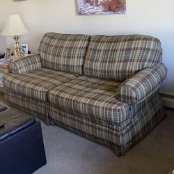 Couch Sofa Love Seat - FREE