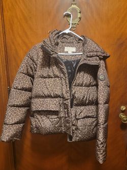 Michael Kors Women's Puffer Jacket Medium 