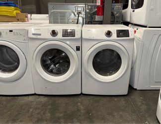 SAMSUNG XL CAPACITY WASHER DRYER ELECTRIC SET