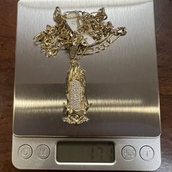 Virgen De Guadalupe Y Cadena 14K Oro / Virgen Of Guadalupe And Chain 14K Gold
