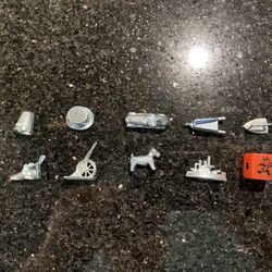 9-Pack Monopoly Silver Tone Replacement Pawn Tokens and 1 Dice
