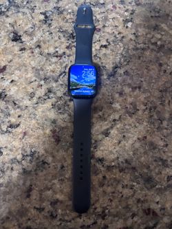 Apple Watch Series 7 (GPS + Cellular)