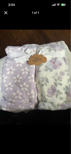 Baby essential blankets