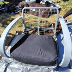 Chair/Pull Open Bed