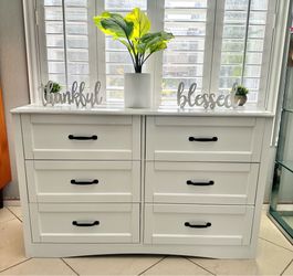 Modern White 6 Drawer Dresser