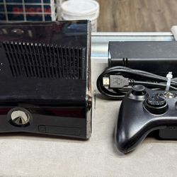 Microsoft Xbox 360 228Gb Console Complete 