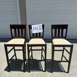 Free Bar Stools 