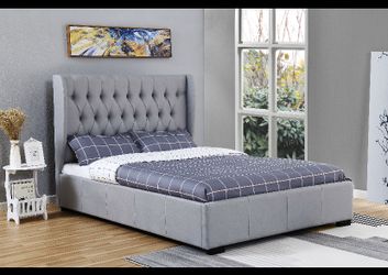 Tufted Queen Size Bed Frame