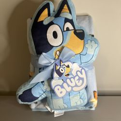 Bluey Shaped Pillow & Throw Set