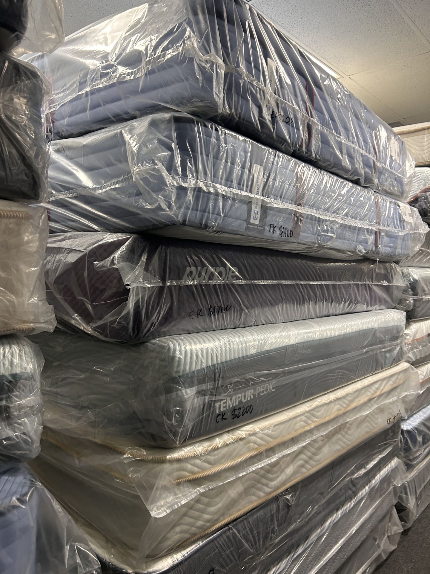 Name Brand Mattresses